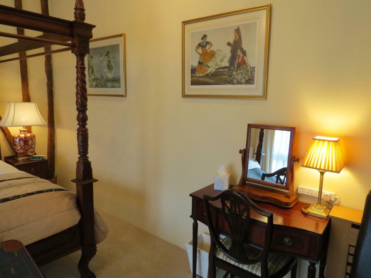 The Greyhound - Historic Former Inn Glemsford Ngoại thất bức ảnh